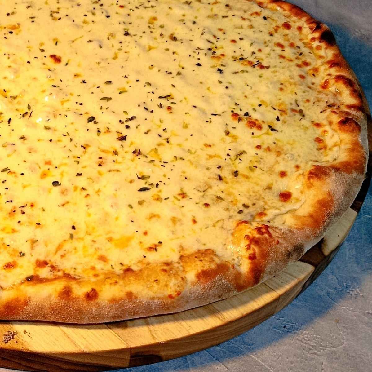 Pizza quentinha para delivery